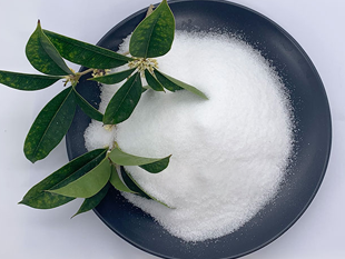 Polyacrylamide rolum et effectum in saccis incineratione